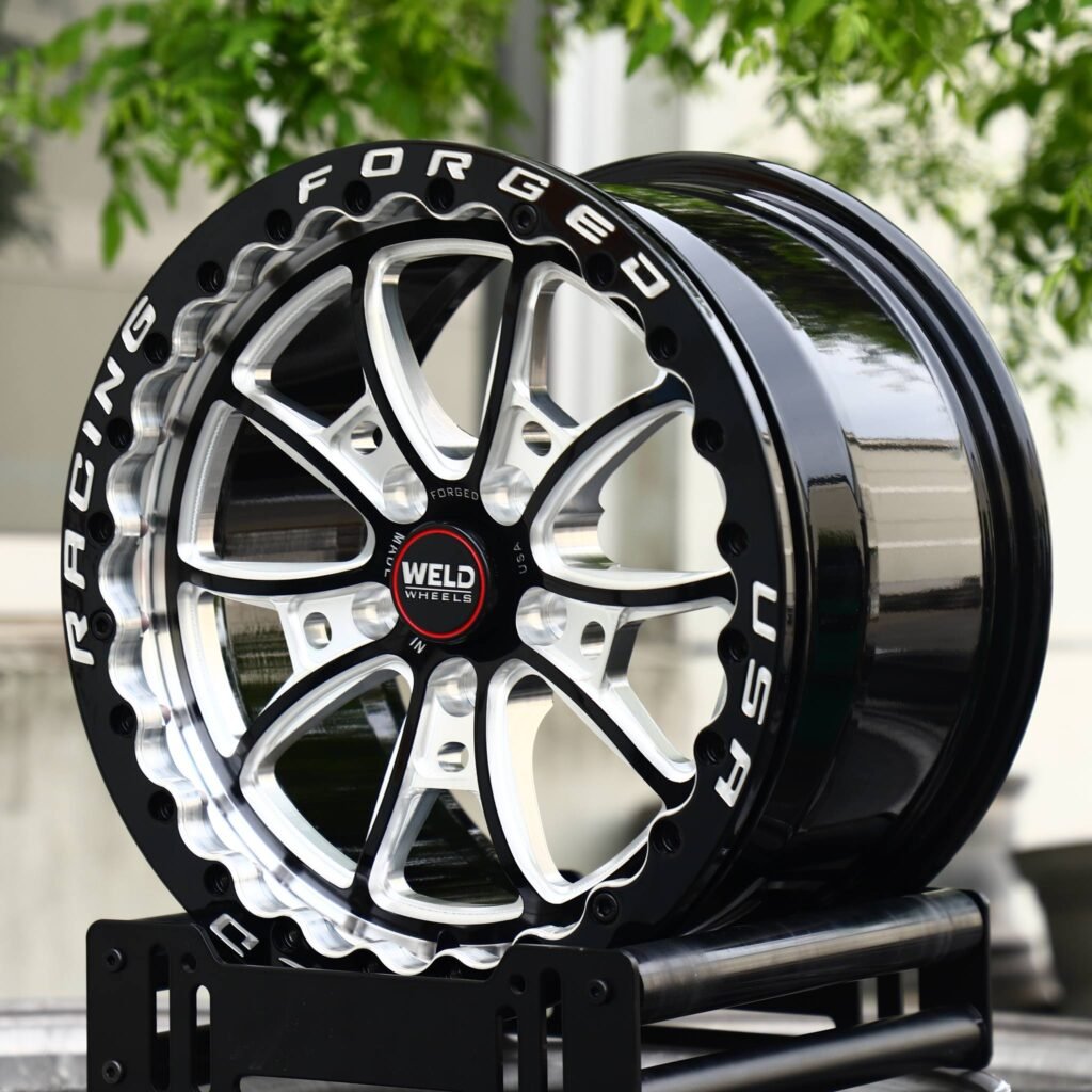 Chevrolet Corvette C7 wheels – Gloss Black / Mirror Milled 10-Spoke Beadlock (Weld Racing-Style), angled view
