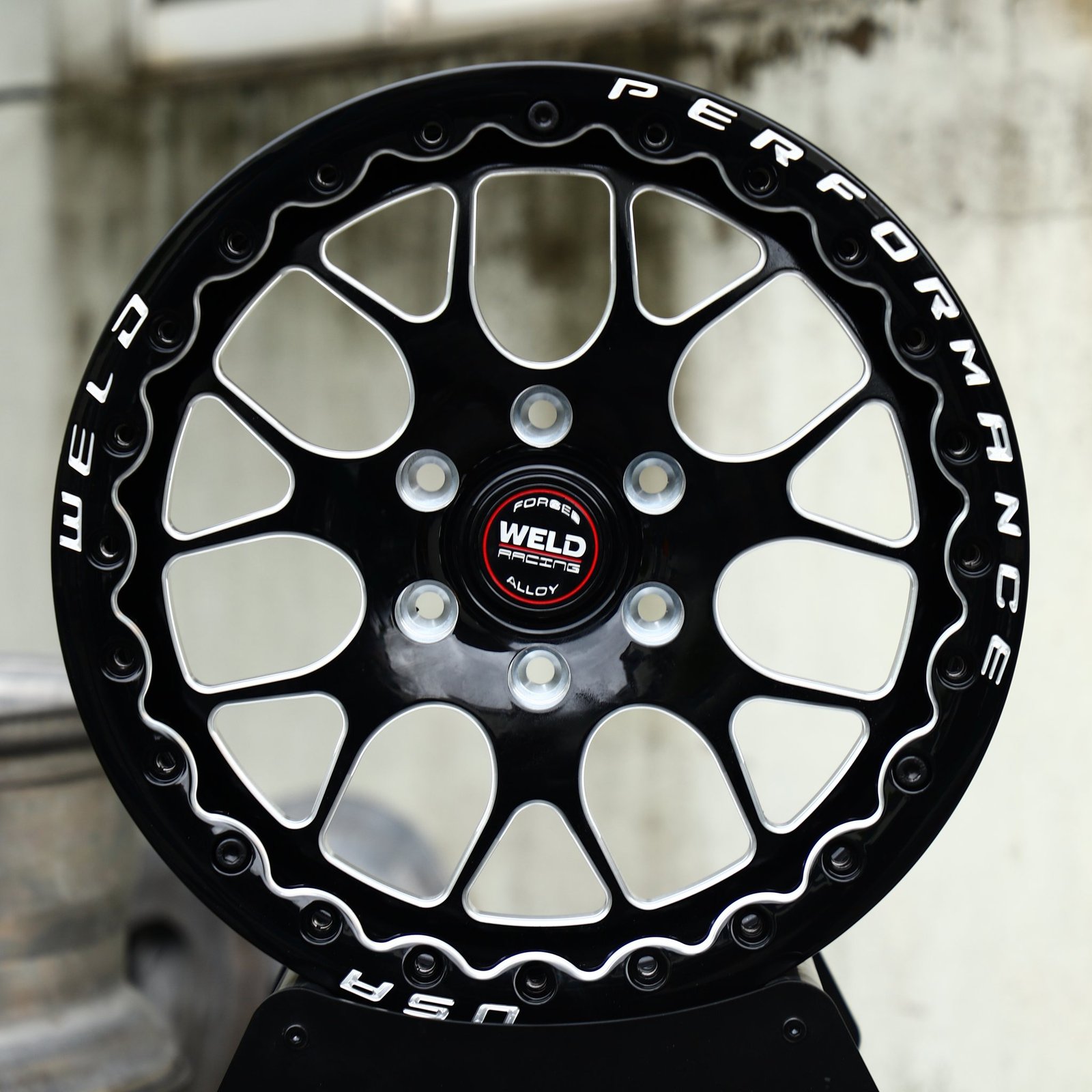 Chevrolet Silverado 1500 wheels – Gloss Black / Mirror Milled Mesh Beadlock (Weld Racing-Style), front view