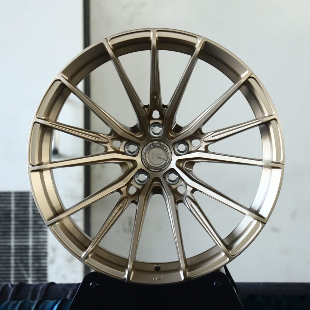 BMW M2 G87 wheels – Bronze 5 W-Spoke (WF CF.4-FFR-Style), front view