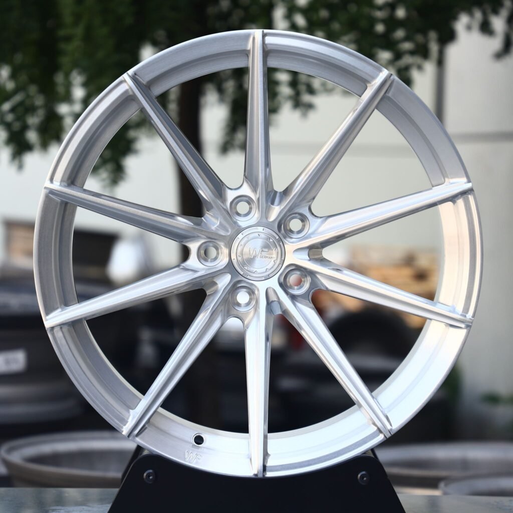 Audi RS3 wheels – WF Brushed Silver 10-Spoke, front view