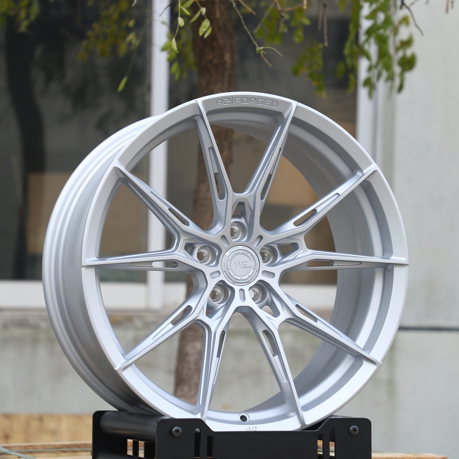 Audi RS3 wheels – WF Brushed Silver 5 Y-Spoke, front view