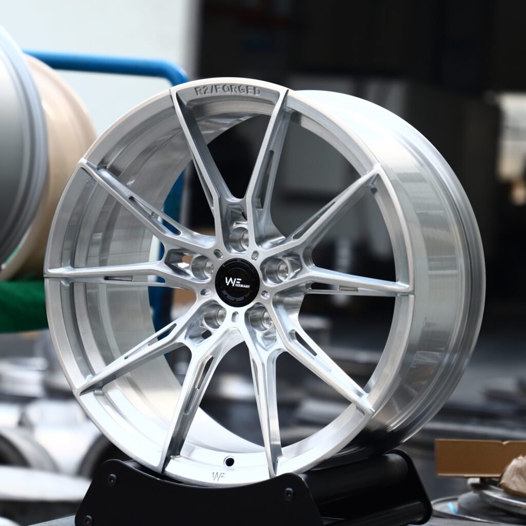 BMW M3 G80 wheels – Brushed Silver 5 Y-Spoke Side-Milled (WF R2-Style), angled view