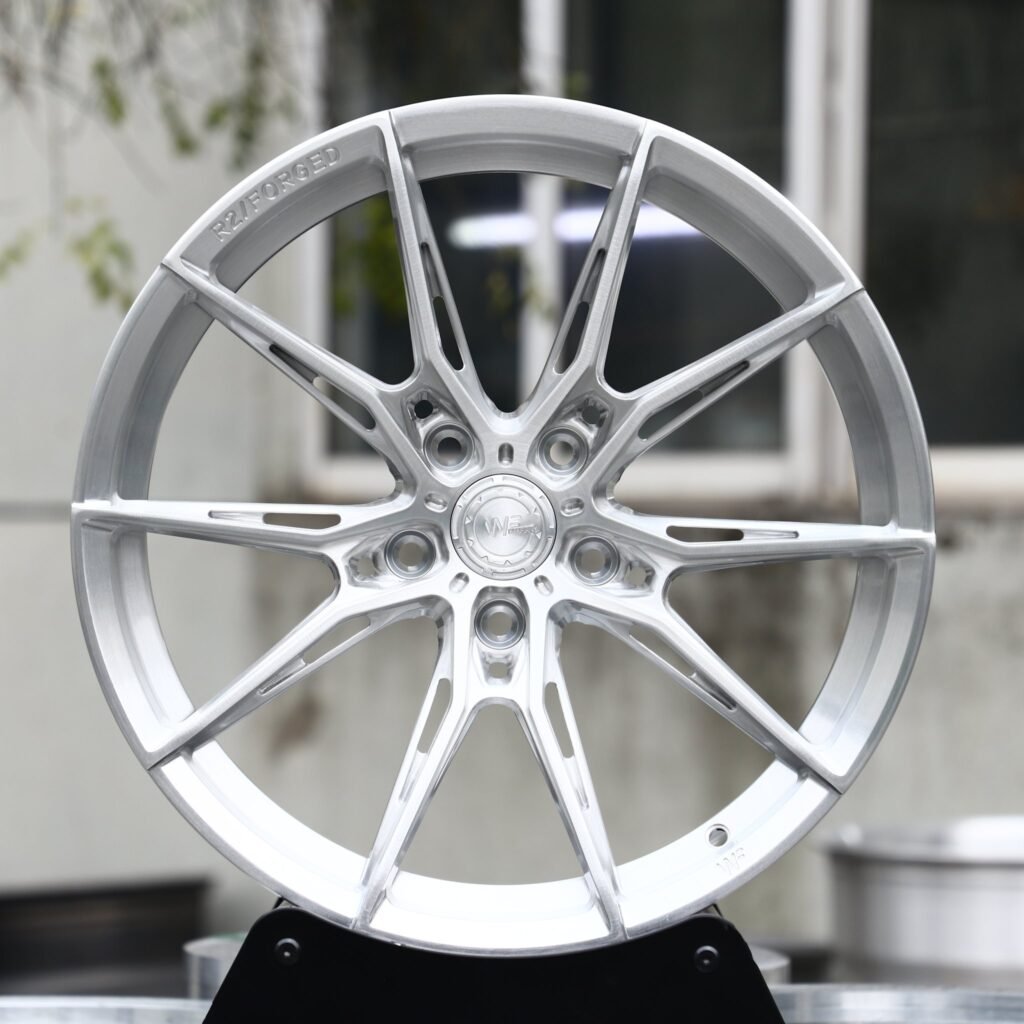 Audi RS3 wheels – Brushed Silver 5 Y-Spoke Side-Milled (WF R2-Style), front view