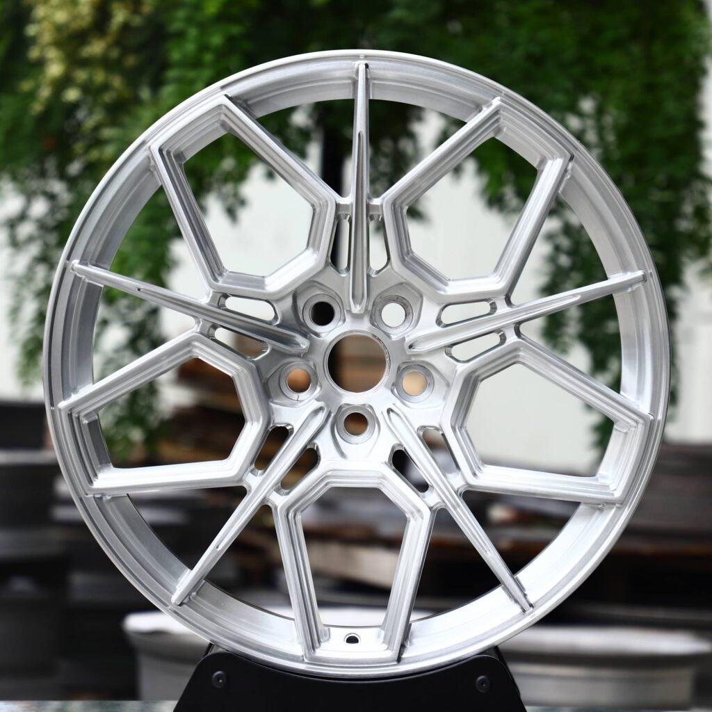Audi RS3 wheels – WF Brushed Silver Petal, front view