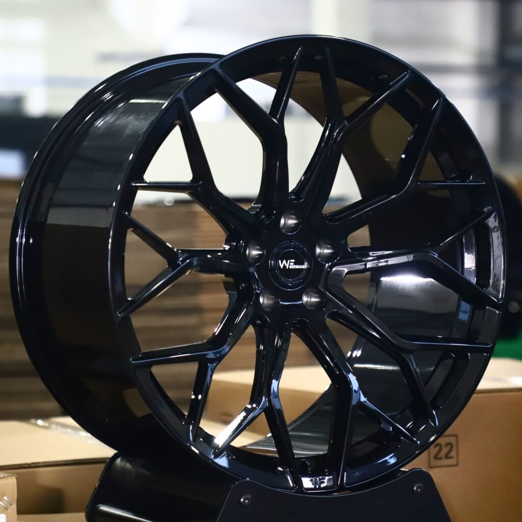 BMW M3 G80 wheels – WF Gloss Black 10 Y-Spoke, angled view