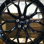 ANK-70971 — спицы крупным планом