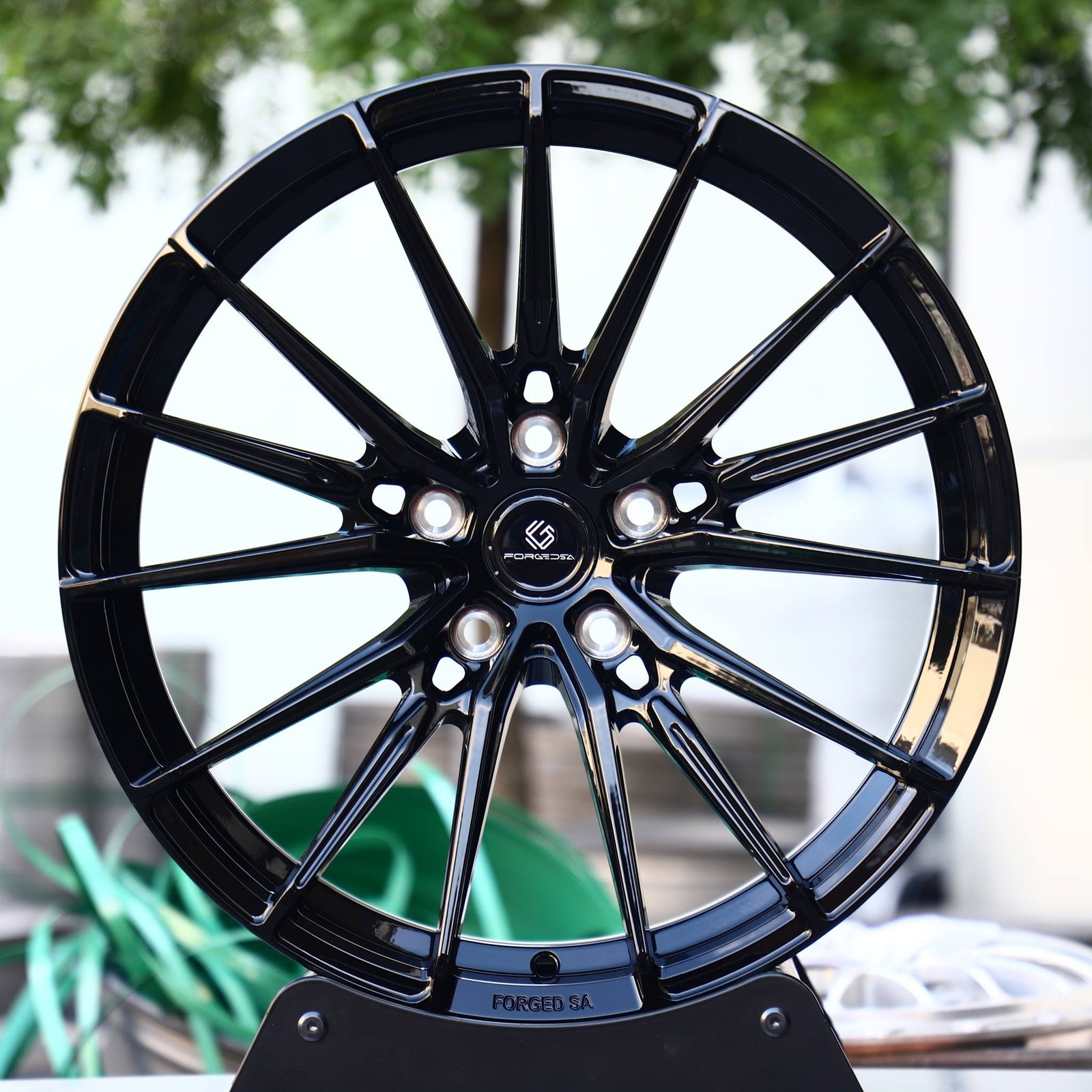 BMW M2 G87 wheels – Gloss Black 5 W-Spoke (WF CF.4-FFR-Style), front view