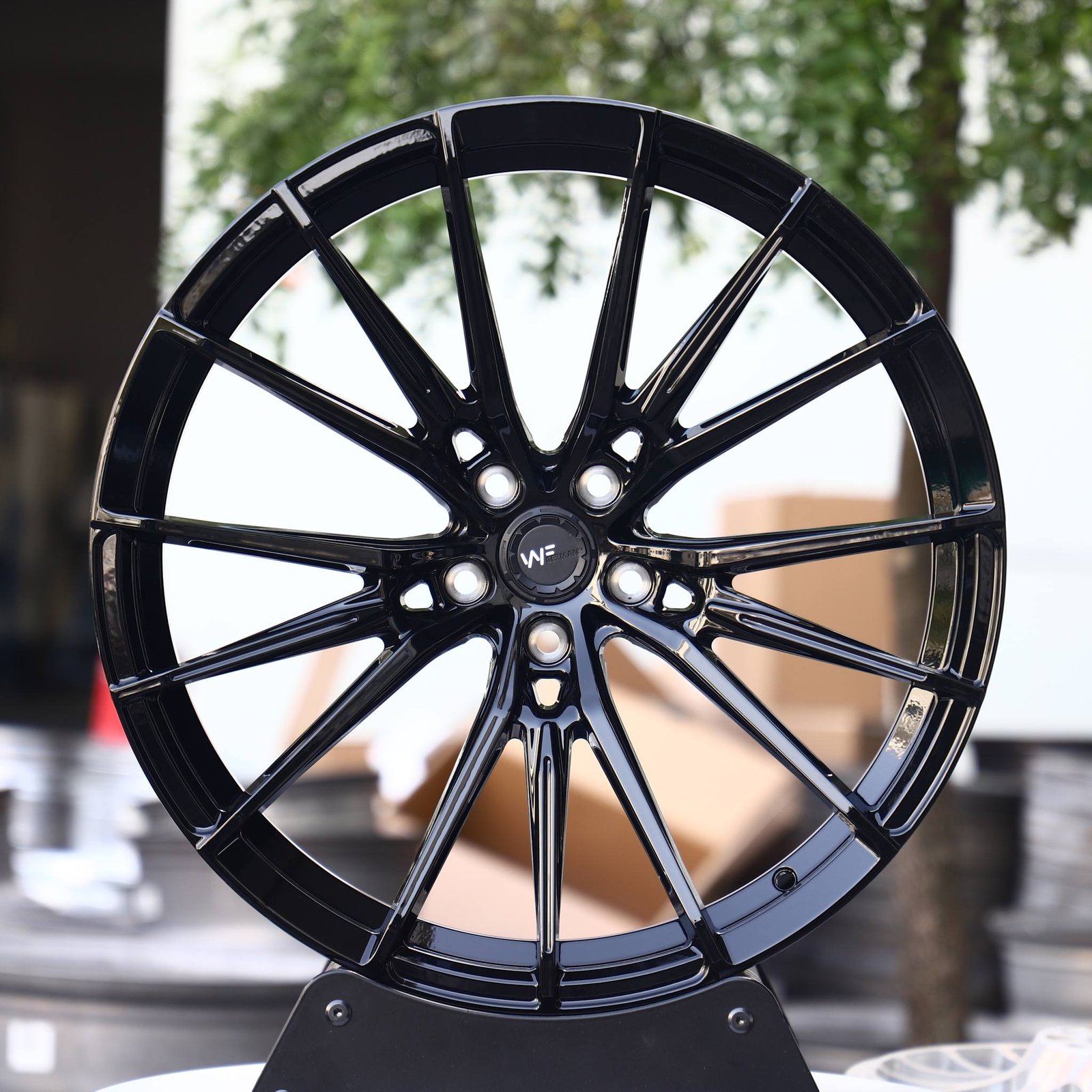 BMW M2 G87 wheels – Gloss Black 5 W-Spoke (WF CF.4-FFR-Style), front view