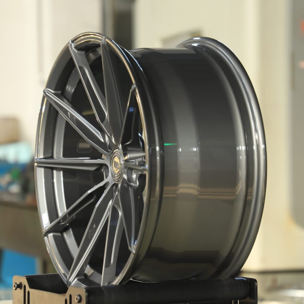 Audi A4 B9 wheels – WF Metallic Gray 10-Spoke, lip and barrel detail