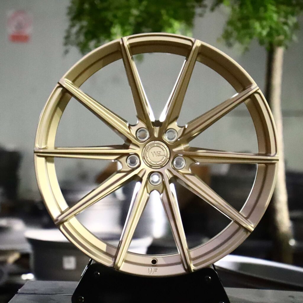 Audi RS3 wheels – WF Pale Gold 10-Spoke, front view
