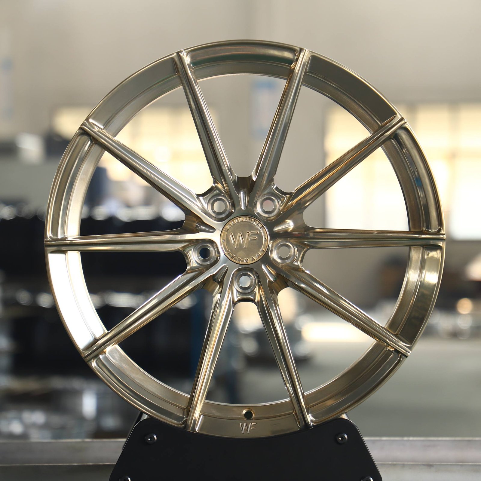 WF Polished Transparent Frozen Gold 10-Spoke Forged Wheels – Audi RS3 / BMW M3 G80, front view