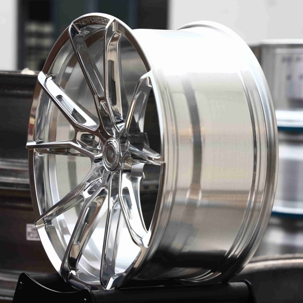 5x112 wheels – Mirror Polished Silver (WF R2-Style), side view