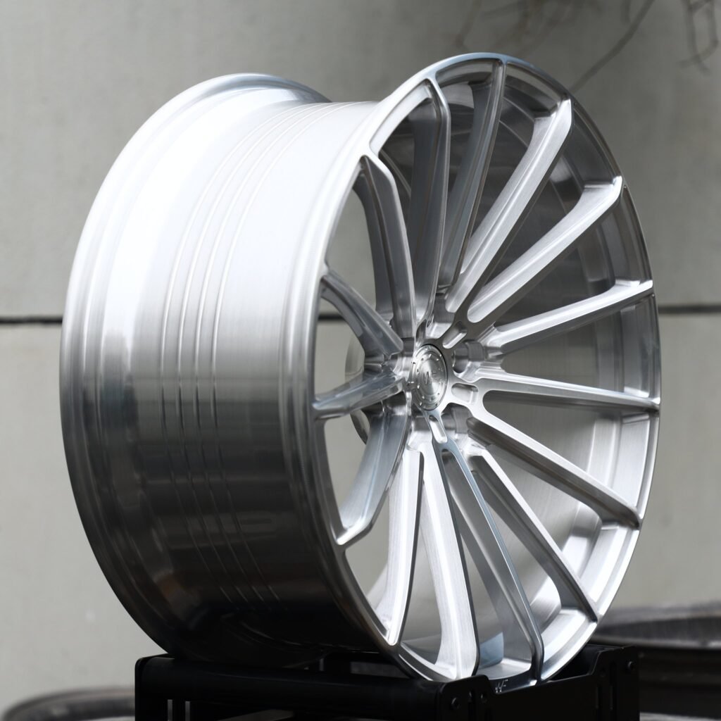 BMW M4 F82 wheels – Brushed Silver 5 W-Spoke (Wheelforce-Style), lip and barrel detail