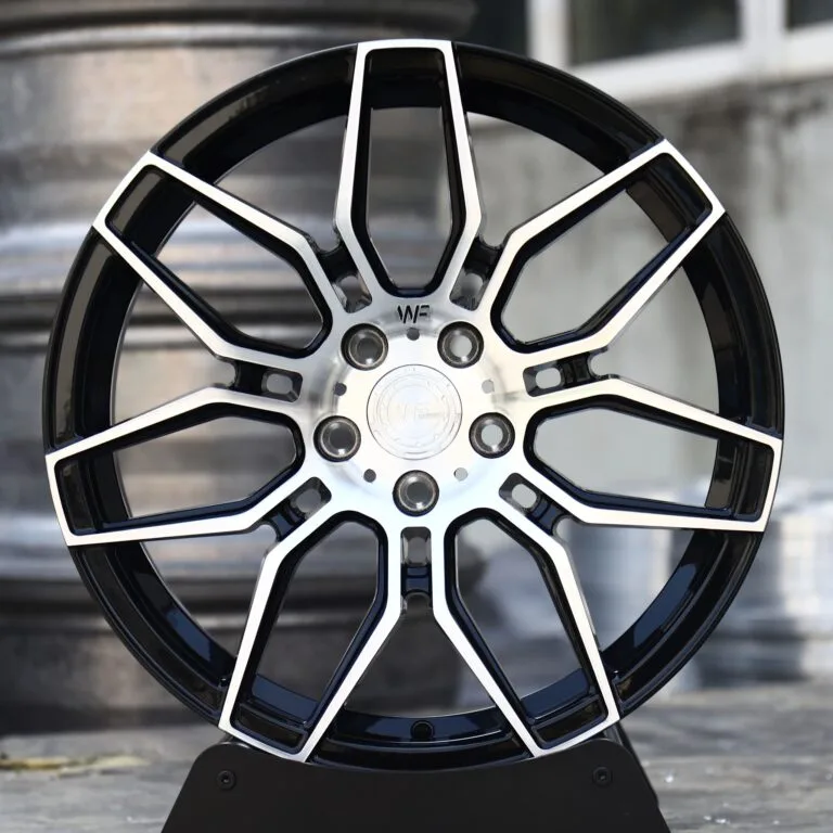 Wheelforce-Style Gloss Black Machined Petal Forged Wheels – Porsche 911 / M3, front view