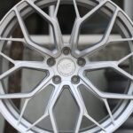 ANK-78565 — спицы крупным планом