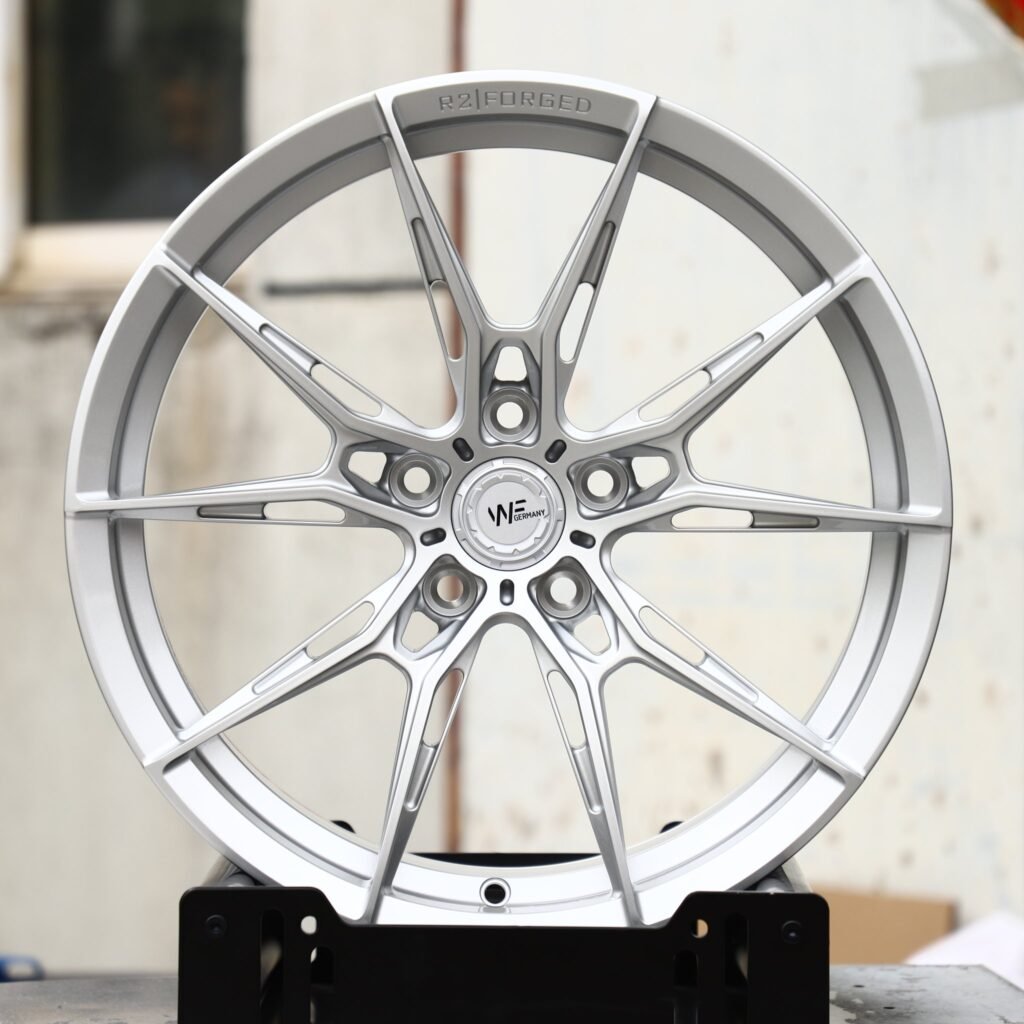 Яркие серебристые кованые диски для Porsche 911 и BMW M3, в стиле Wheelforce, 5 Y-образных спиц — ANK-77442