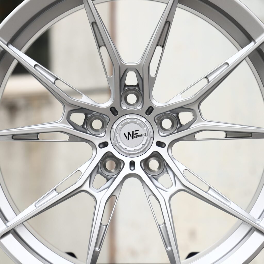 BMW M4 F82 wheels – Hyper Silver Side-Milled 5 Y-Spoke (Wheelforce-Style), lip and barrel detail