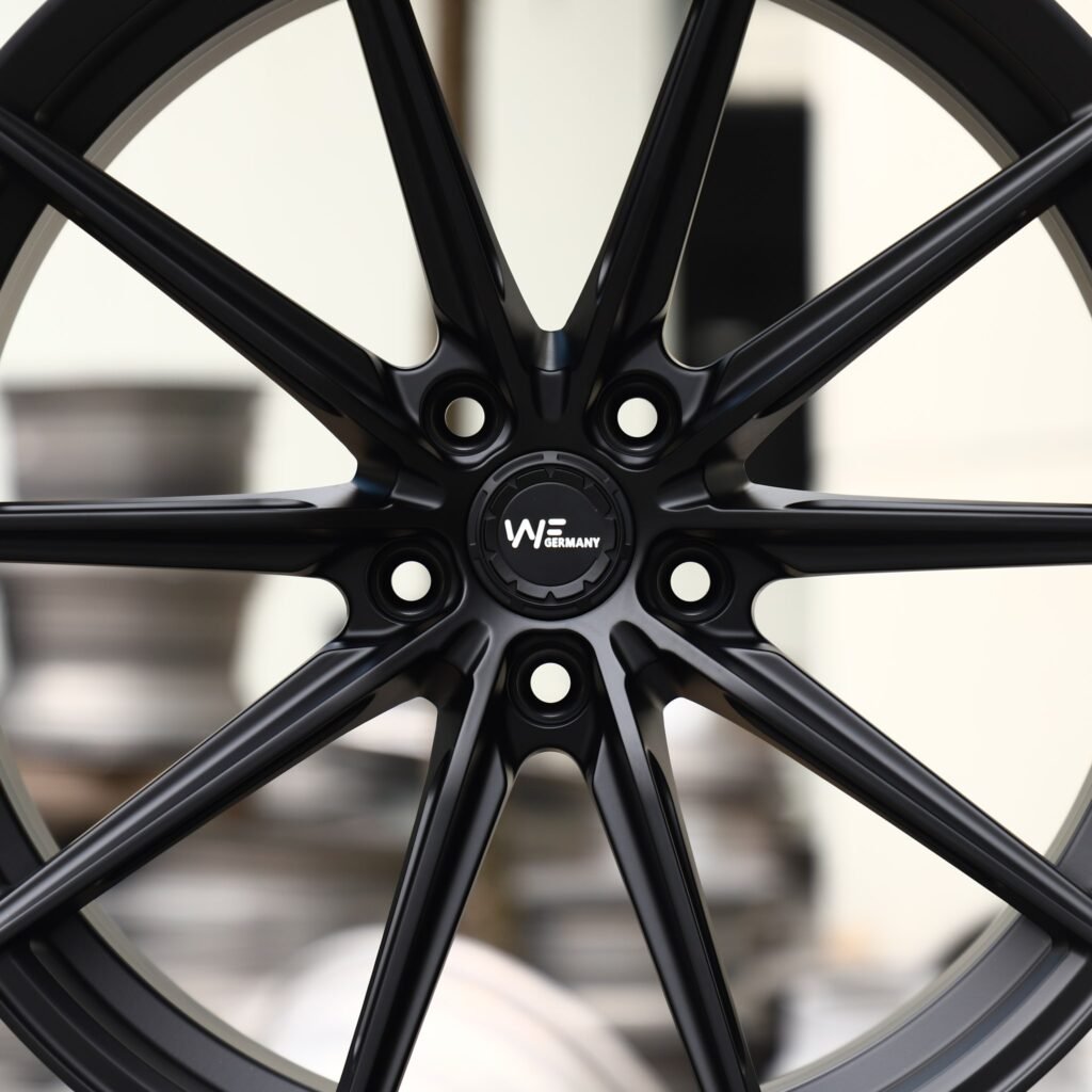 BMW M4 F82 wheels – Satin Black 10-Spoke (Wheelforce-Style), lip and barrel detail