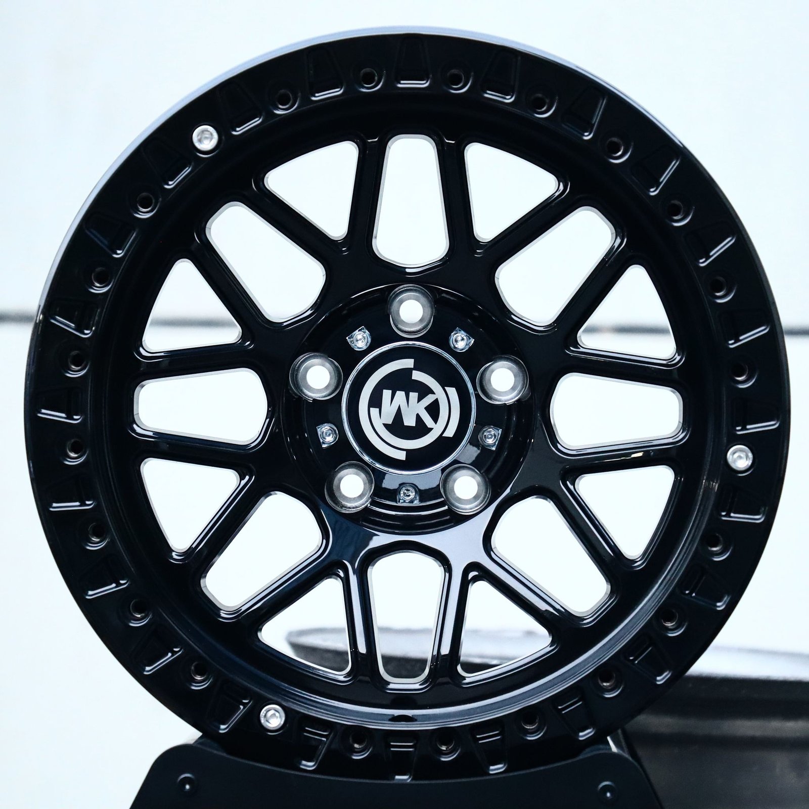 Jeep Wrangler wheels – Gloss Black Multi-Spoke (WK-Style), front view