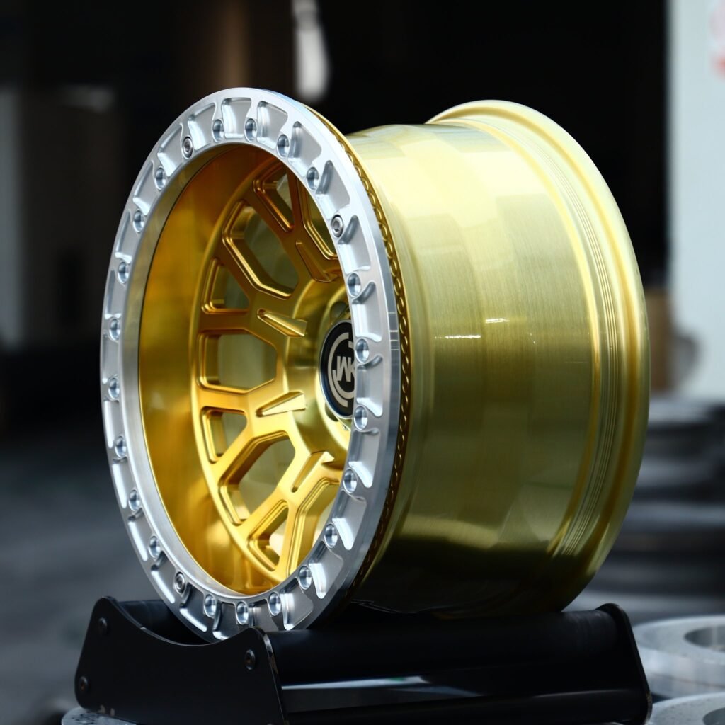6x135 wheels – Gold Multi-Spoke Beadlock (WK-Style), side view