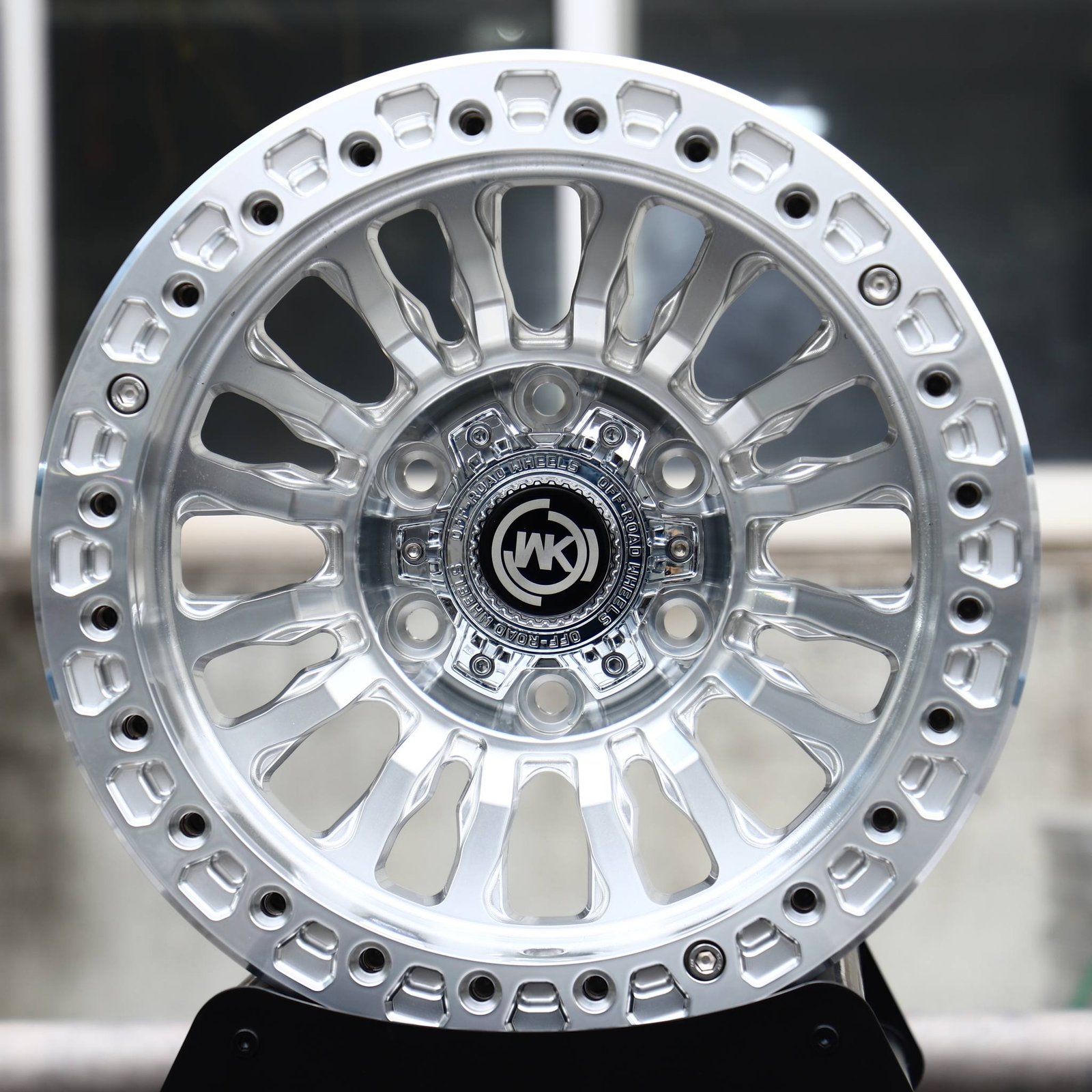 Ford F-150 wheels – Mirror Polished Mesh Beadlock (WK-Style), front view