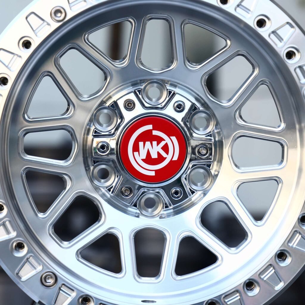 Toyota 4Runner wheels – Polished Multi-Spoke Beadlock (WK-Style), lip and barrel detail