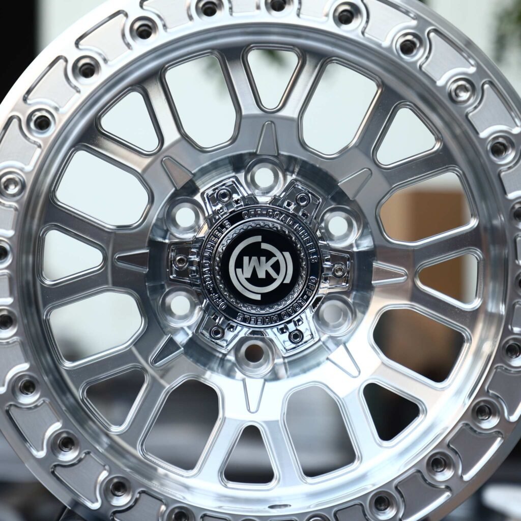 Toyota Tacoma wheels – WK Wheels Matte Black Beadlock, lip and barrel detail