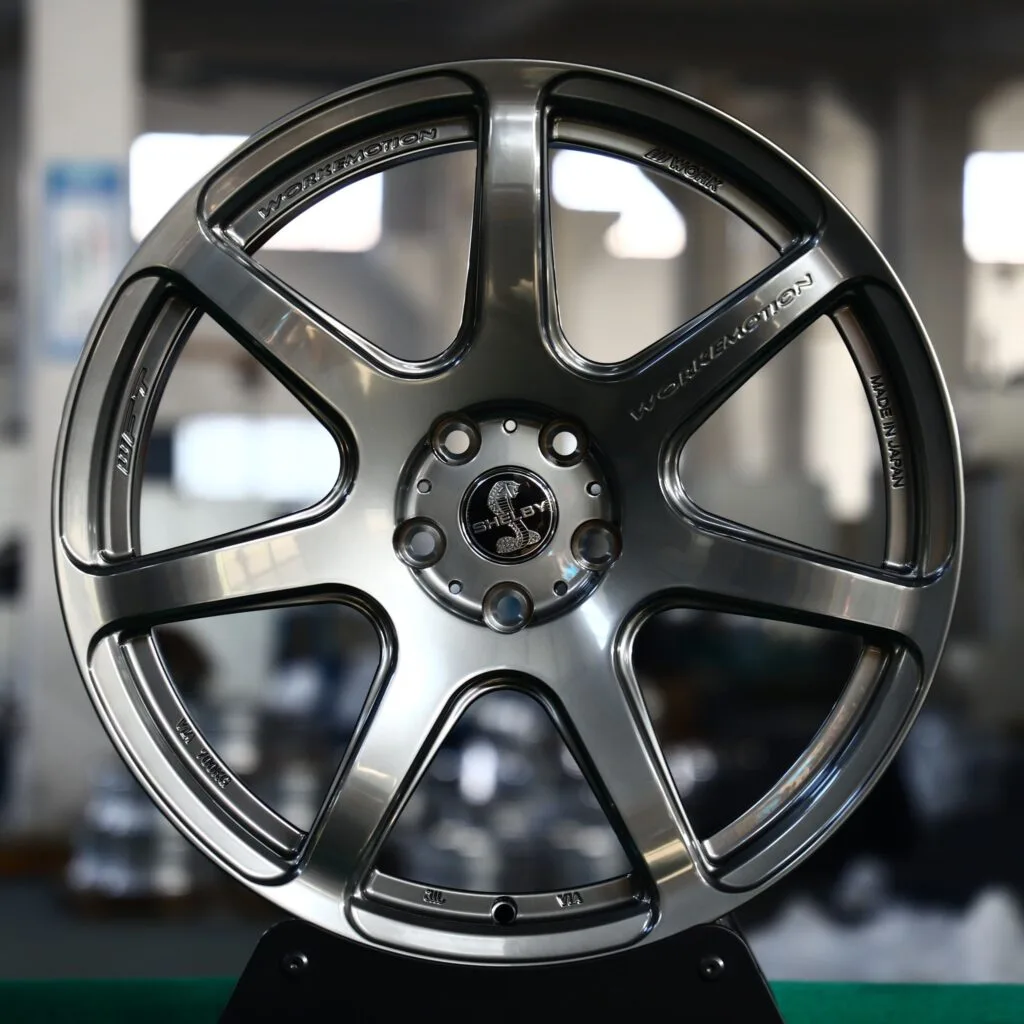 Ford Mustang S550 wheels – Bright Gray Custom (Shelby-Style), front view