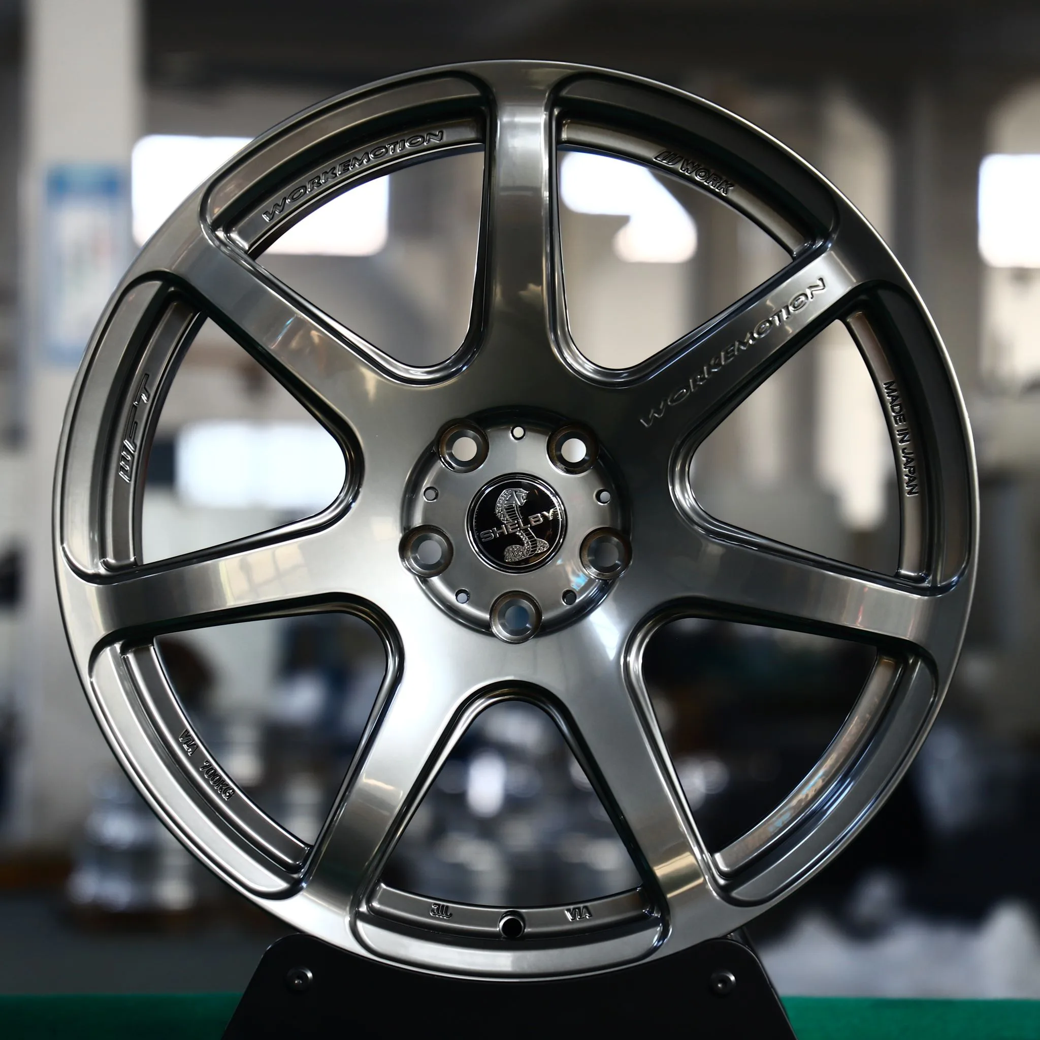 Ford Mustang S550 wheels – Bright Gray Custom (Shelby-Style), front view