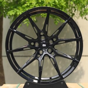 Xiaomi OEM-Style Side-Milled Silver 5 Y-Spoke Forged Wheels – Xiaomi SU7 Fitment (5-Lug)