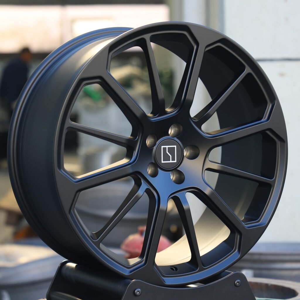 Zeekr Style Gloss Black 5 W-Spoke Split Forged Wheels - Zeekr 001 / Zeekr 009 Fitment (5-Lug) view 3