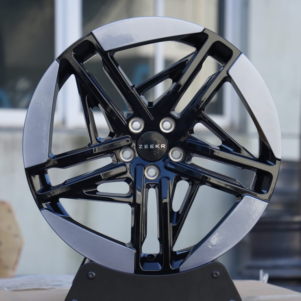 Zeekr Style Gloss Black Split-Spoke Machined Face Forged Wheels - Zeekr 001 / Zeekr 009 Fitment (5-Lug) Monoblock forged wheel