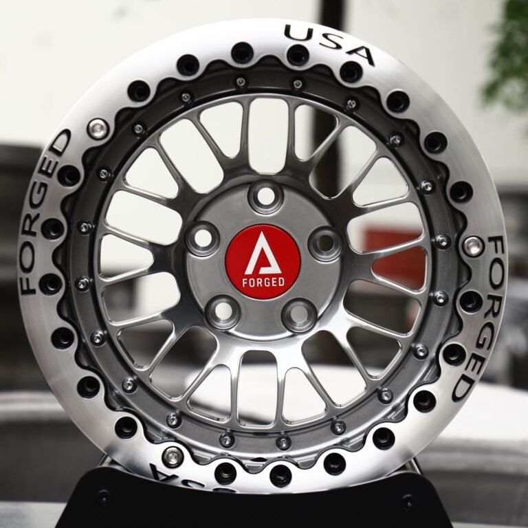 Ford Mustang wheels – Gunmetal / Polished Mesh Beadlock (A Forged-Style), front view