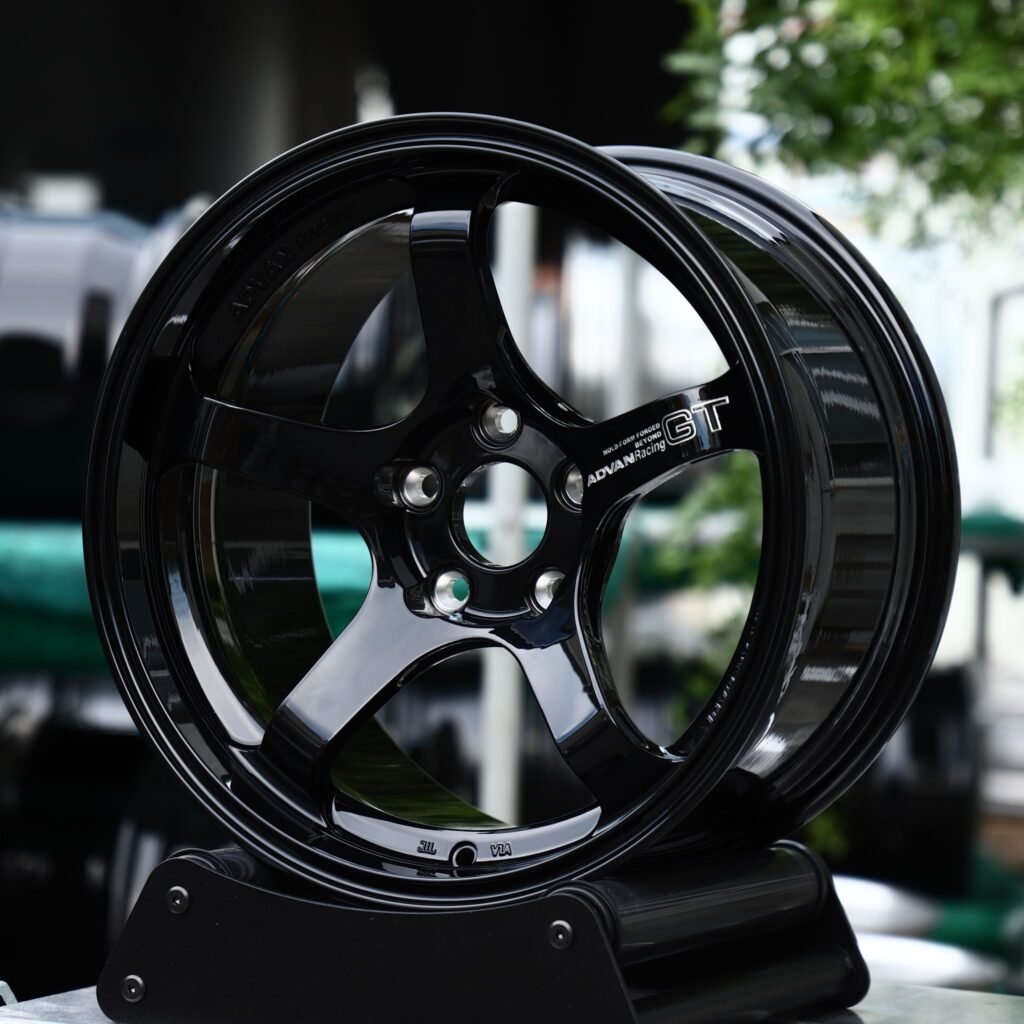 Toyota GR86 wheels – Gloss Black 5-Spoke (Advan-Style), angled view