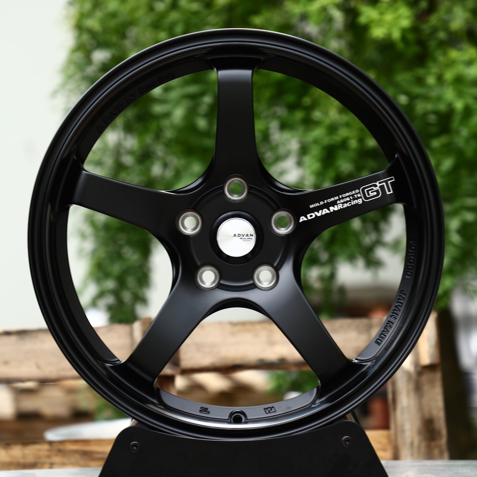 Tesla Model 3 wheels – Satin Black 5-Spoke (Advan-Style), front view