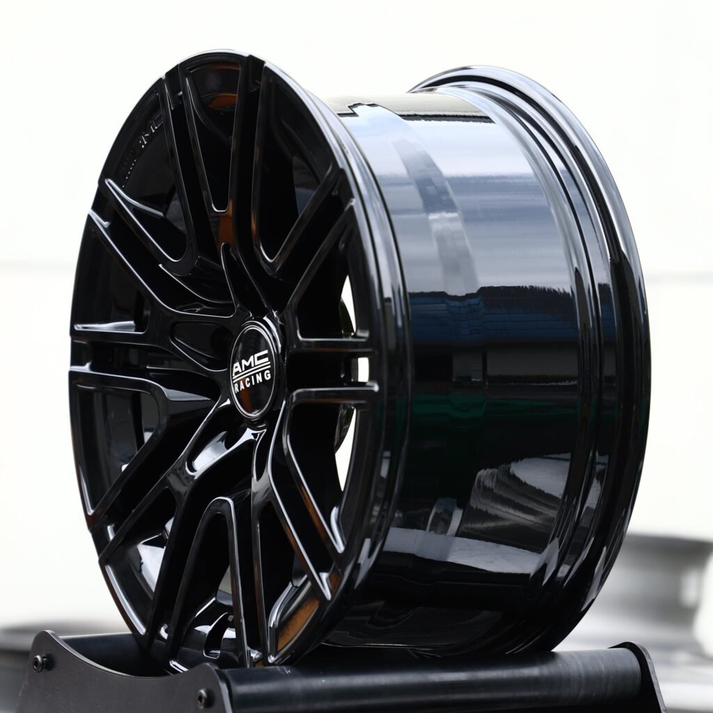 Audi A6 C8 wheels – Gloss Black Split-Spoke Mesh (AMC Racing-Style), close-up view