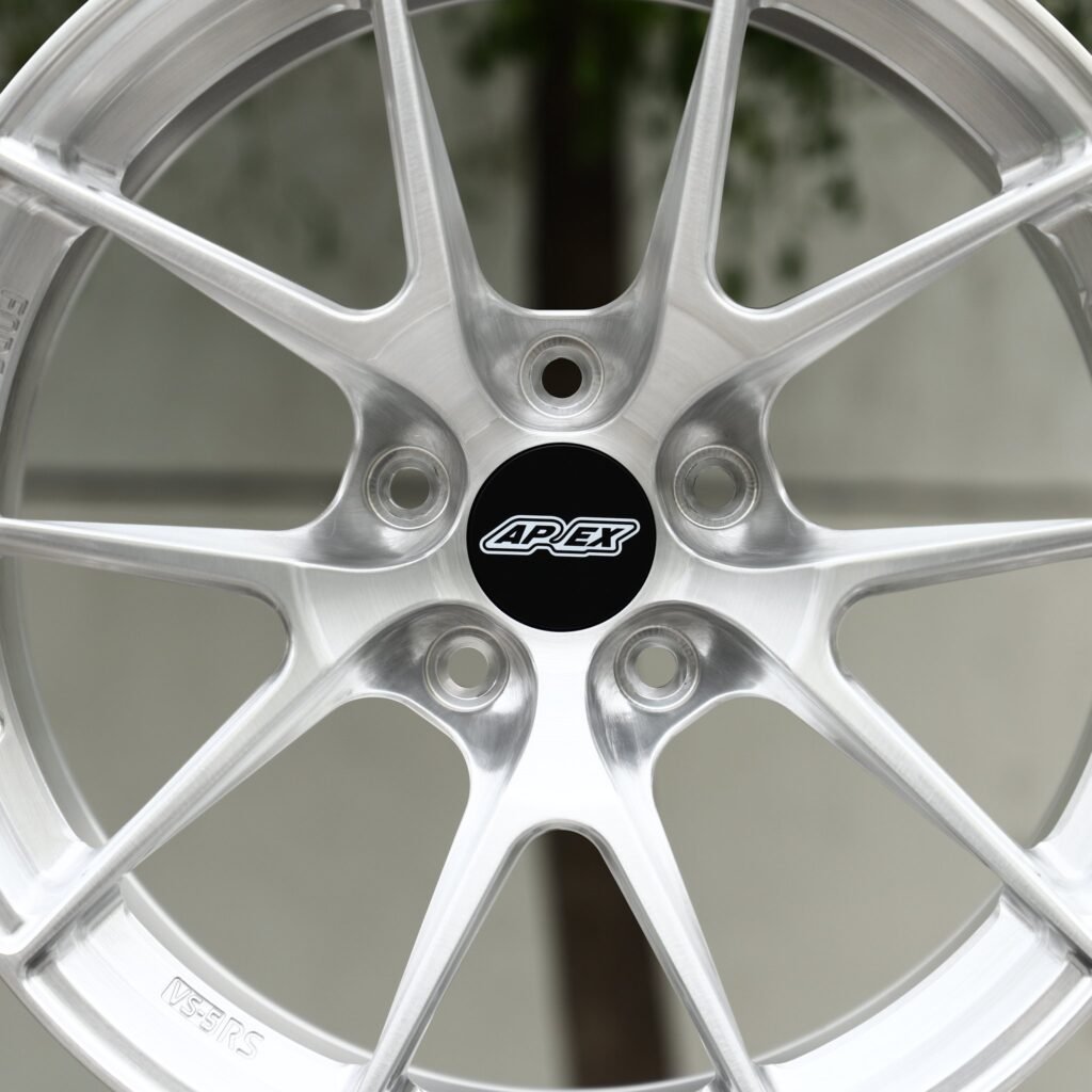 5x112 wheels – Brushed Silver 10-Spoke Concave (APEX-Style), side view