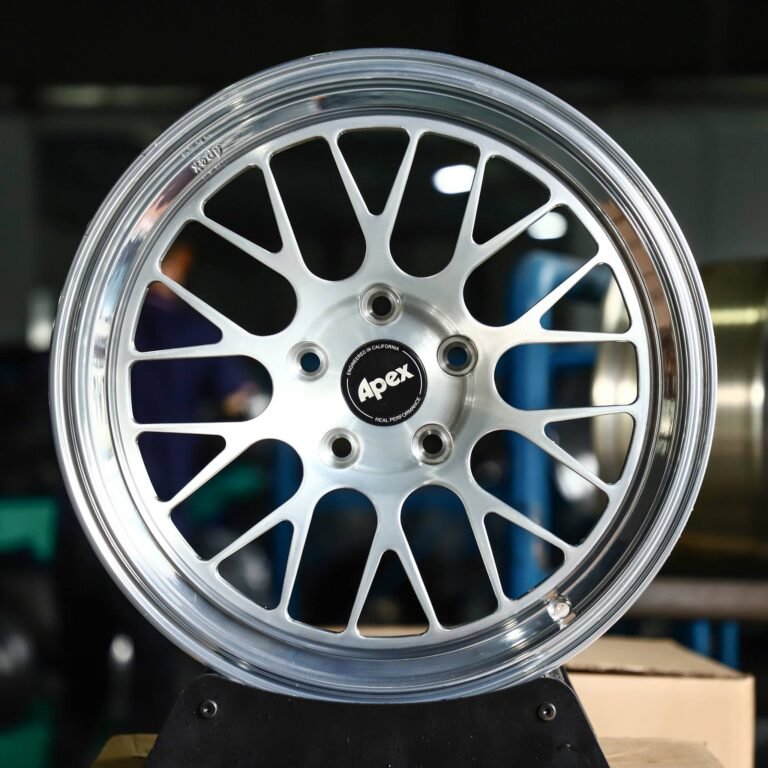 Lexus IS wheels – Brushed Silver Mesh Polished Deep Lip (APEX-Style), front view