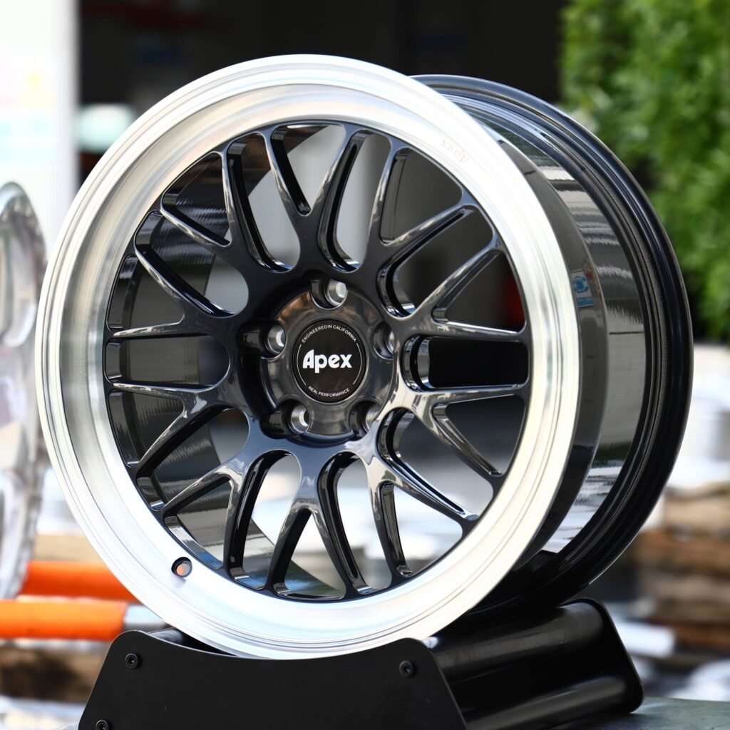 BMW 5 Series wheels – Gloss Black Mesh Polished Deep Lip (APEX-Style), angled view
