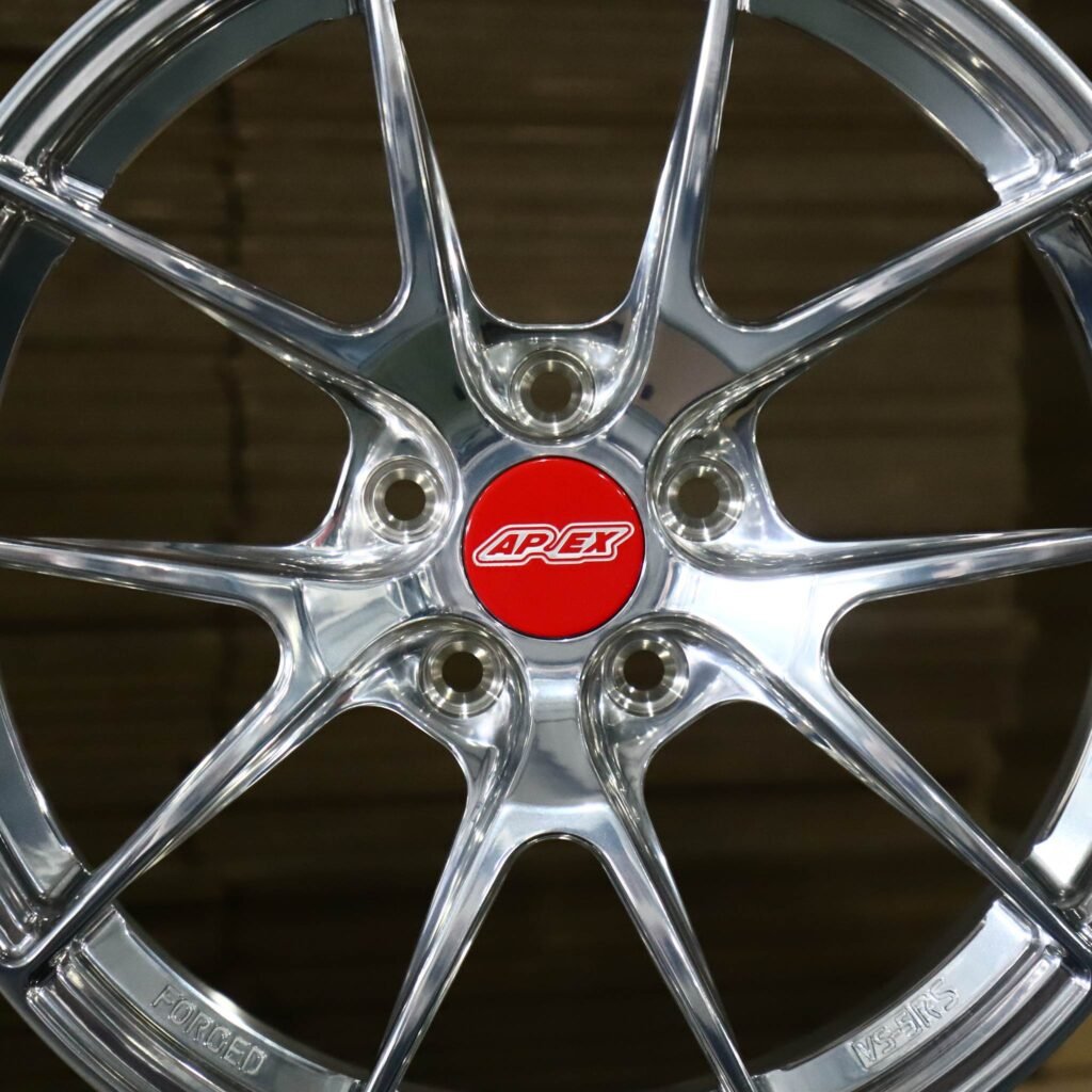 Ford Mustang S550 wheels – Polished 10-Spoke Red Cap (APEX-Style), lip and barrel detail