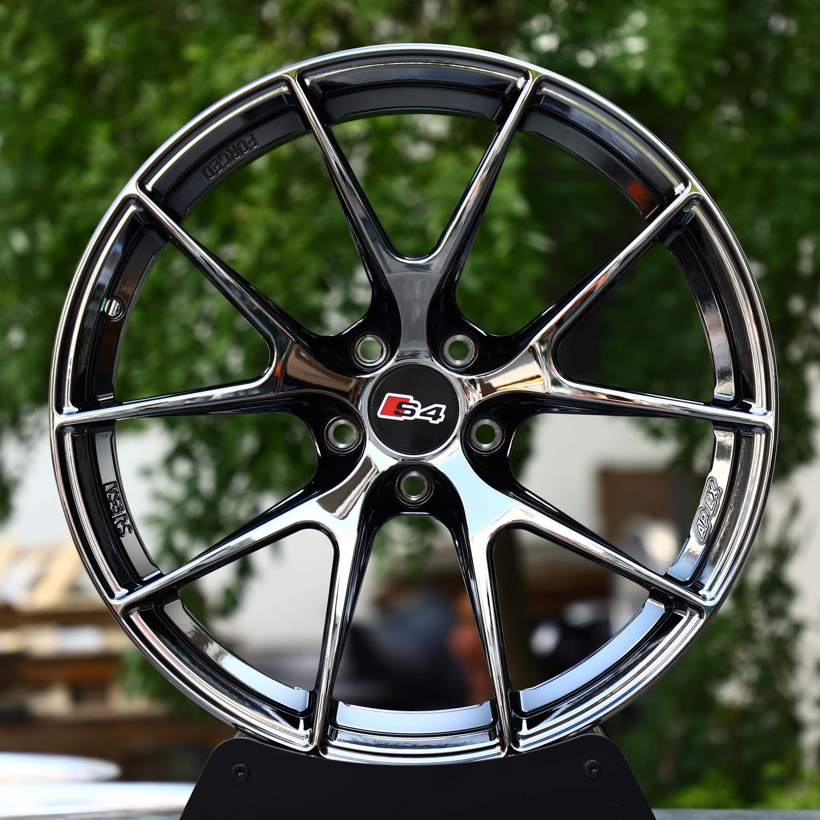 Audi A8 wheels – Black Chrome 5 Y-Spoke (Audi OEM-Style), front view