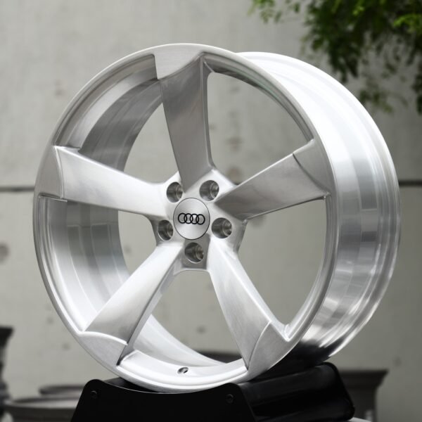 Audi A4 B9 wheels – Brushed Silver 5-Spoke Rotor Concave (Audi OEM-Style), front view