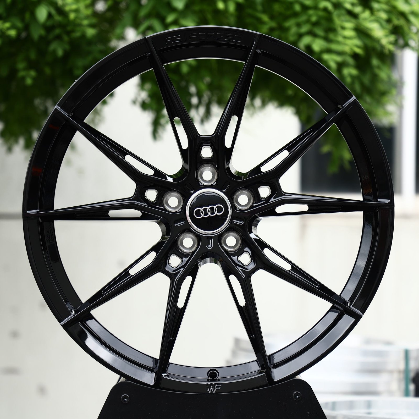 Audi A4 B9 wheels – Gloss Black 10-Spoke Star (Audi OEM-Style), front view