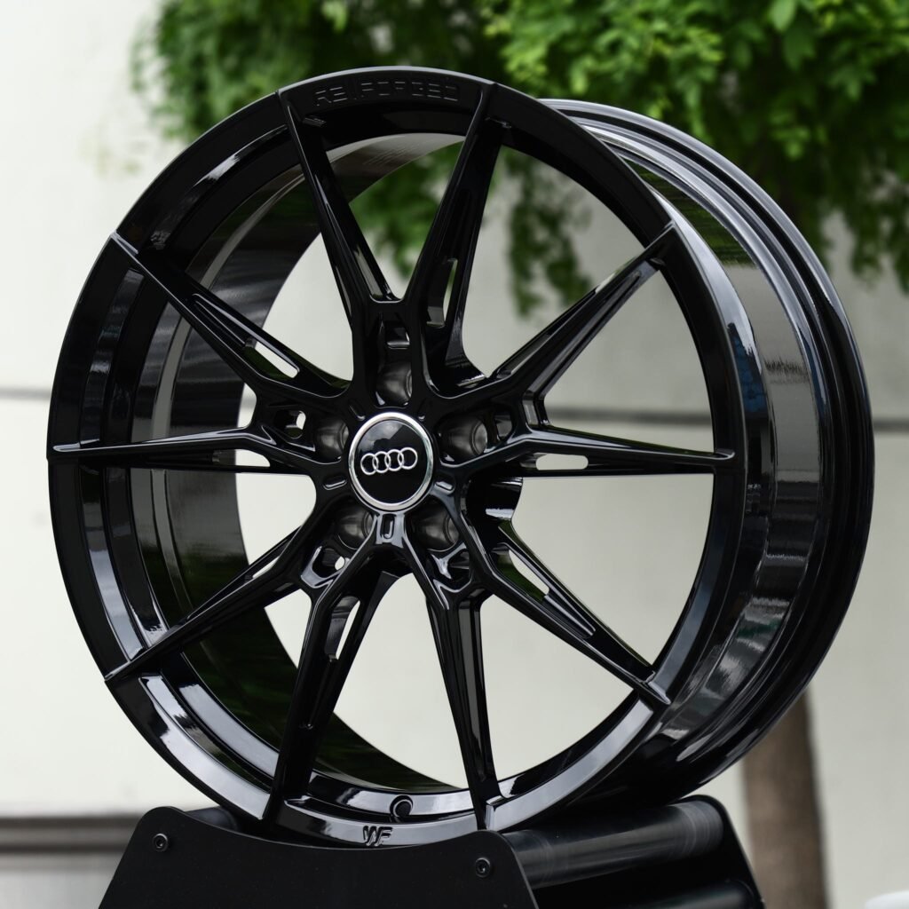 Audi A6 C8 wheels – Gloss Black 10-Spoke Star (Audi OEM-Style), angled view