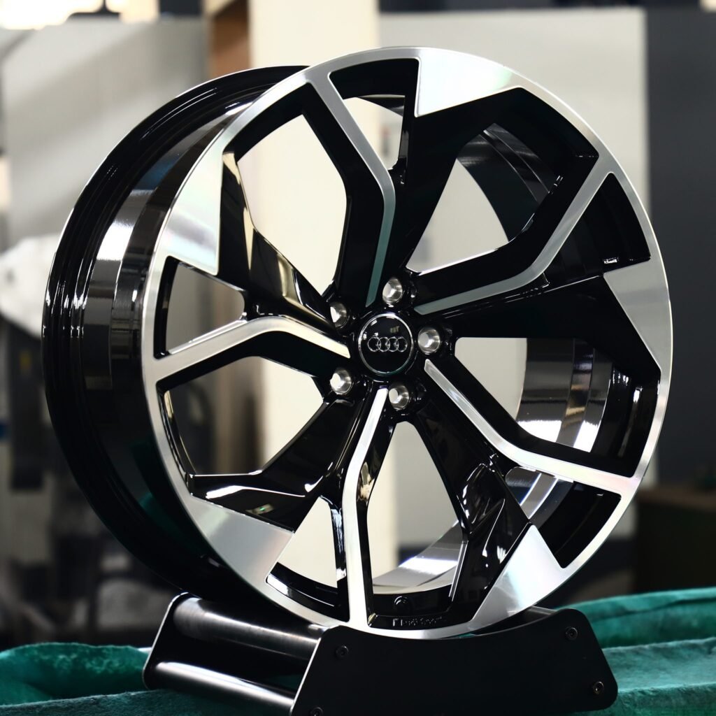 Audi RS4 wheels – Gloss Black Machined 5 Split-Blade (Audi OEM-Style), angled view