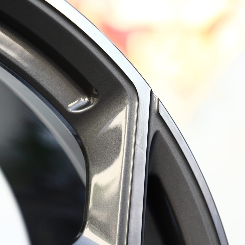 Audi A4 B9 wheels – Gunmetal Machined 5 Y-Spoke (Audi OEM-Style), lip and barrel detail