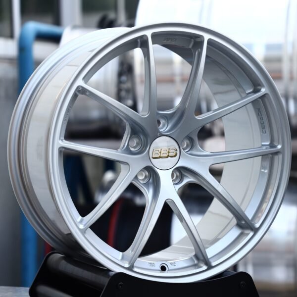 Toyota GR Supra wheels – Bright Silver 5 Split Y-Spoke (BBS-Style), front view