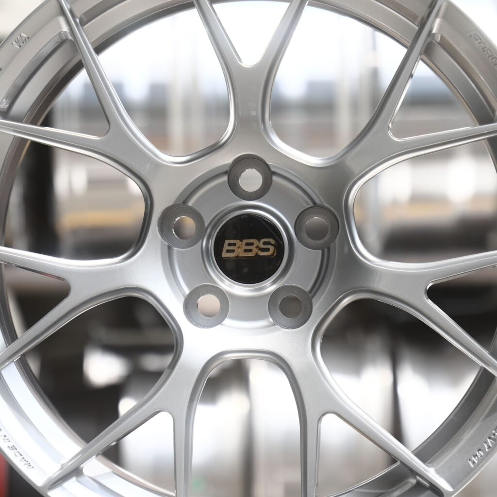 5x114.3 wheels – Bright Silver Y-Spoke Mesh (BBS-Style), side view