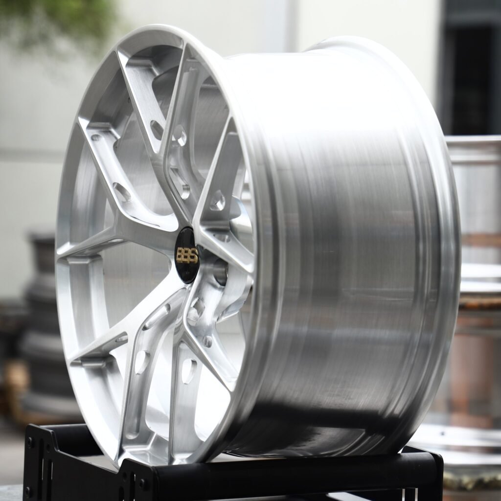 5x114.3 wheels – Brushed Silver 5 Y-Spoke (BBS-Style), side view