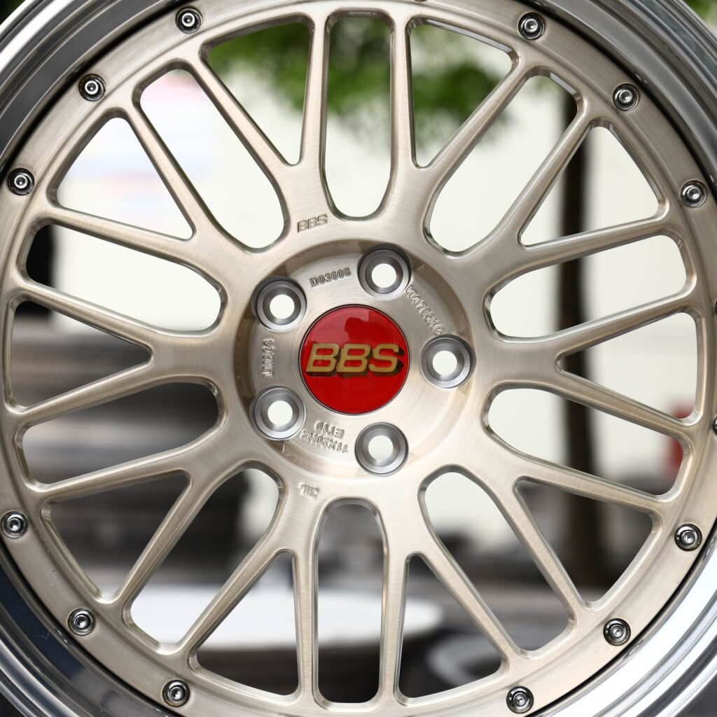 Toyota GR Supra wheels – Champagne Gold Mesh 2-Piece Polished Lip (BBS-Style), lip and barrel detail